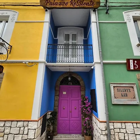 Palazzo Resilente Castelnuovo Cilento